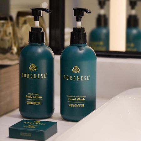 Crowne Plaza Shanghai Nanjing Road By Ihg Εξωτερικό φωτογραφία Borghese products