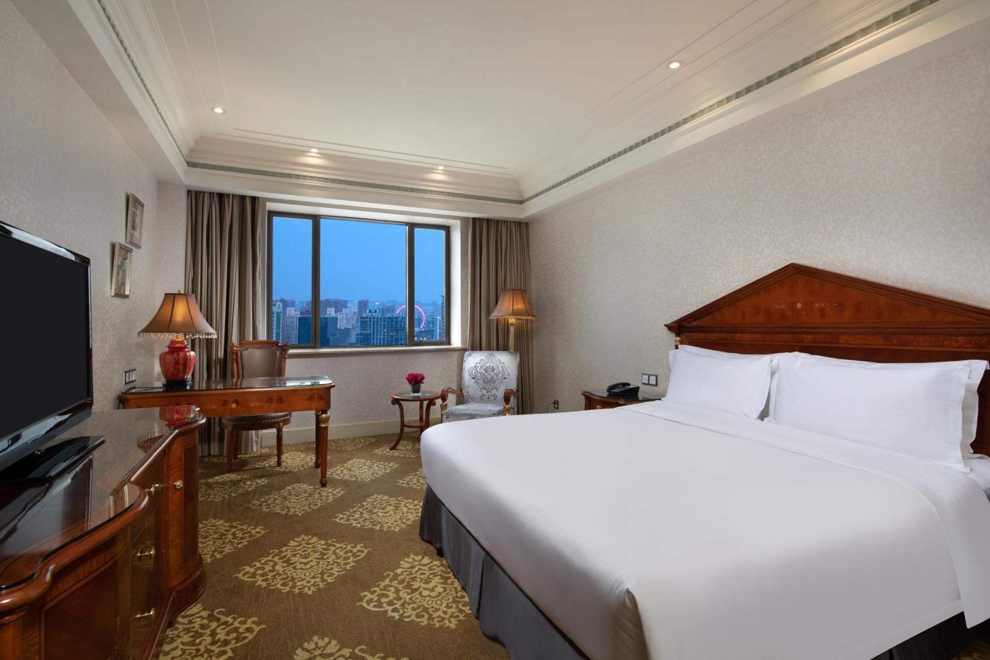 Crowne Plaza Shanghai Nanjing Road By Ihg Εξωτερικό φωτογραφία A room at the hotel